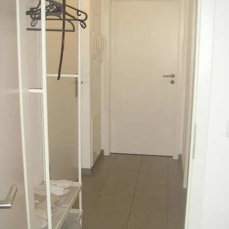 Private Apart. Near Elbe アパート