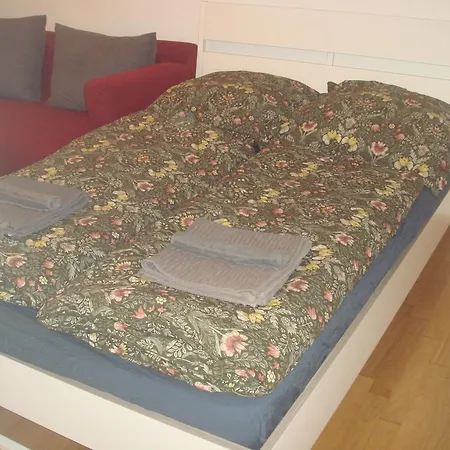 Private Apart. Near Elbe Apartamento